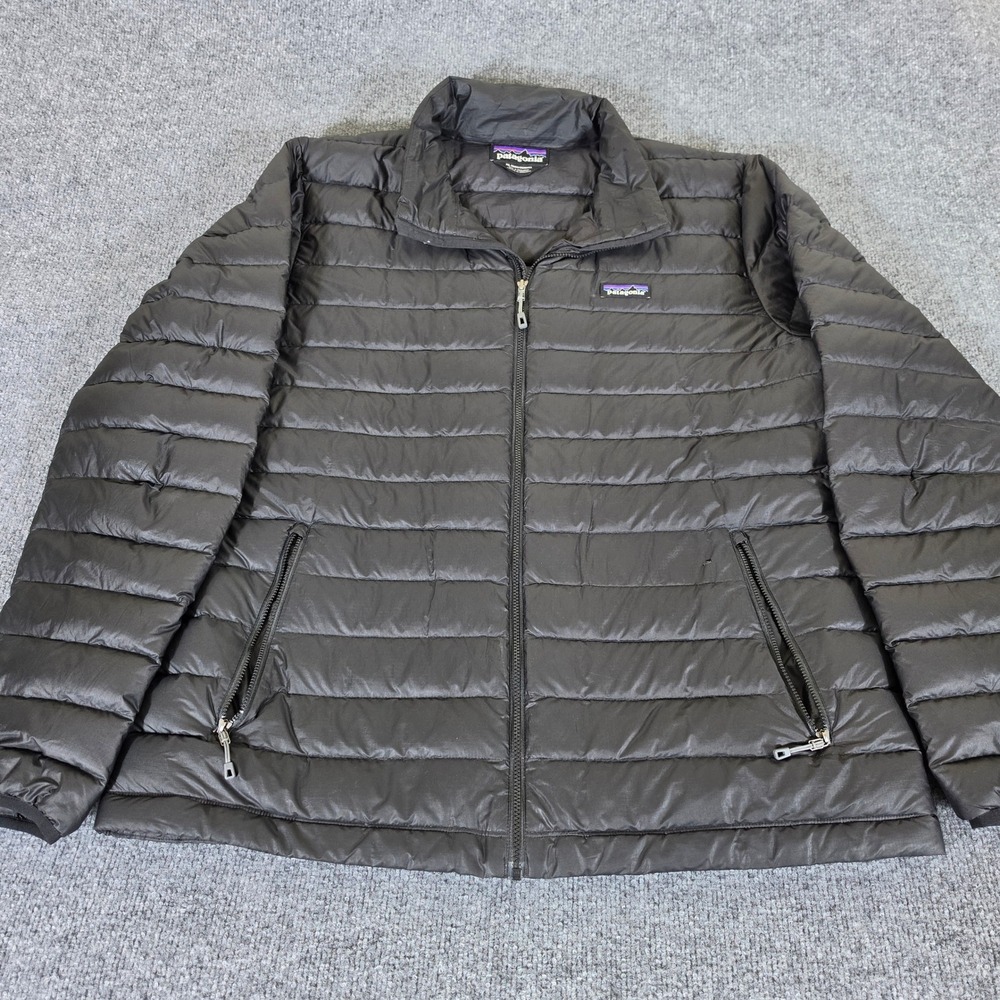 Patagonia Mens XL Black Down Sweater Puffer Jacket Full Zip 84674 Quilted Flaw